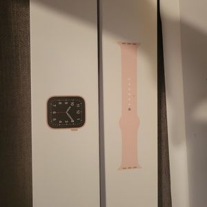 Apple watch se rose gold